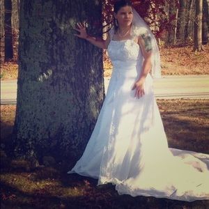 Wedding dress